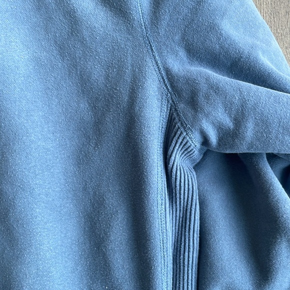 Thick zip up blue hoodie - Picture 4 of 4